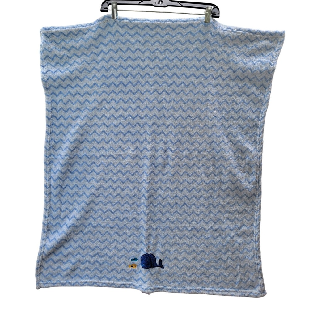 Garanimals Whale Baby Blanket Boy OS Blue Excellent Plush Chevron Nautical Fish